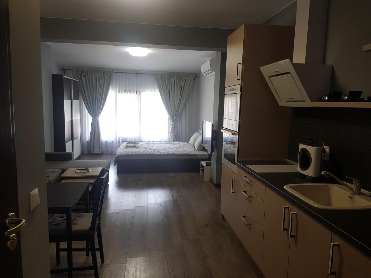 Luxury Suites 3 Karlovo Luaran gambar